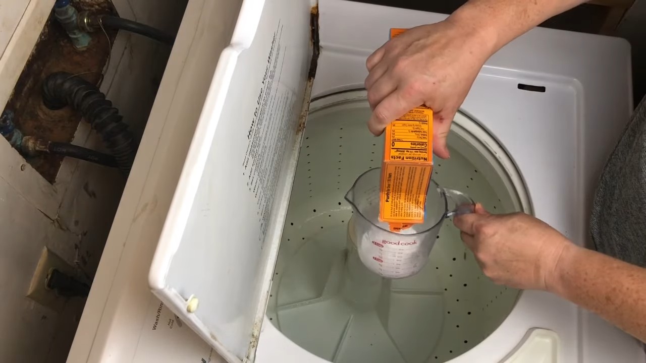 Waschmaschine reinigen mit Hausmitteln
